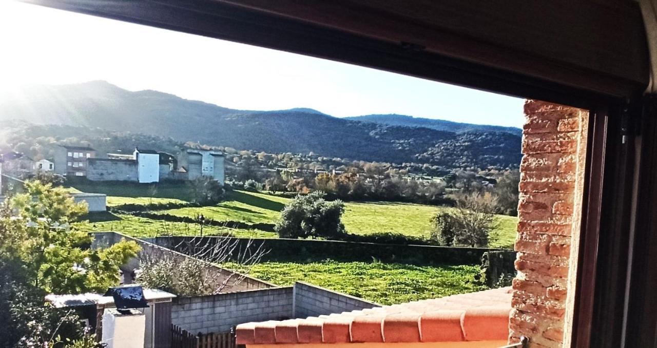 La Higuera De Gredos Villa Higuera de las Dueñas Exterior photo