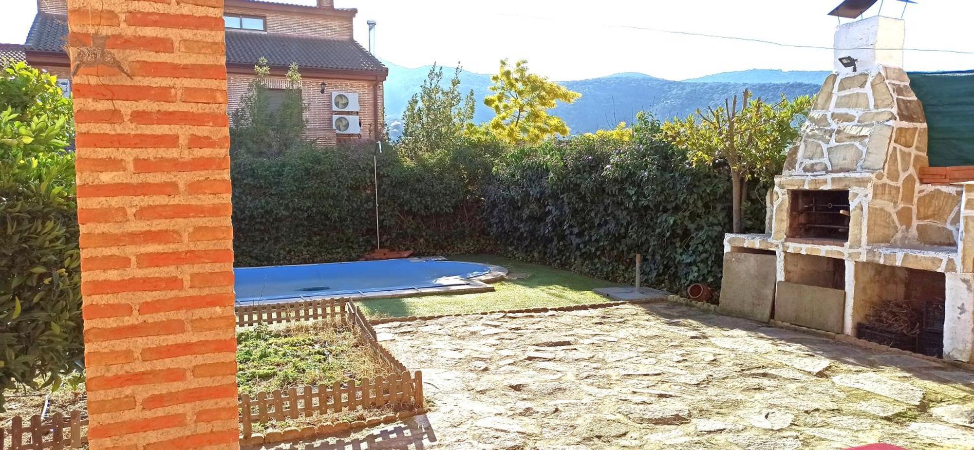 La Higuera De Gredos Villa Higuera de las Dueñas Exterior photo