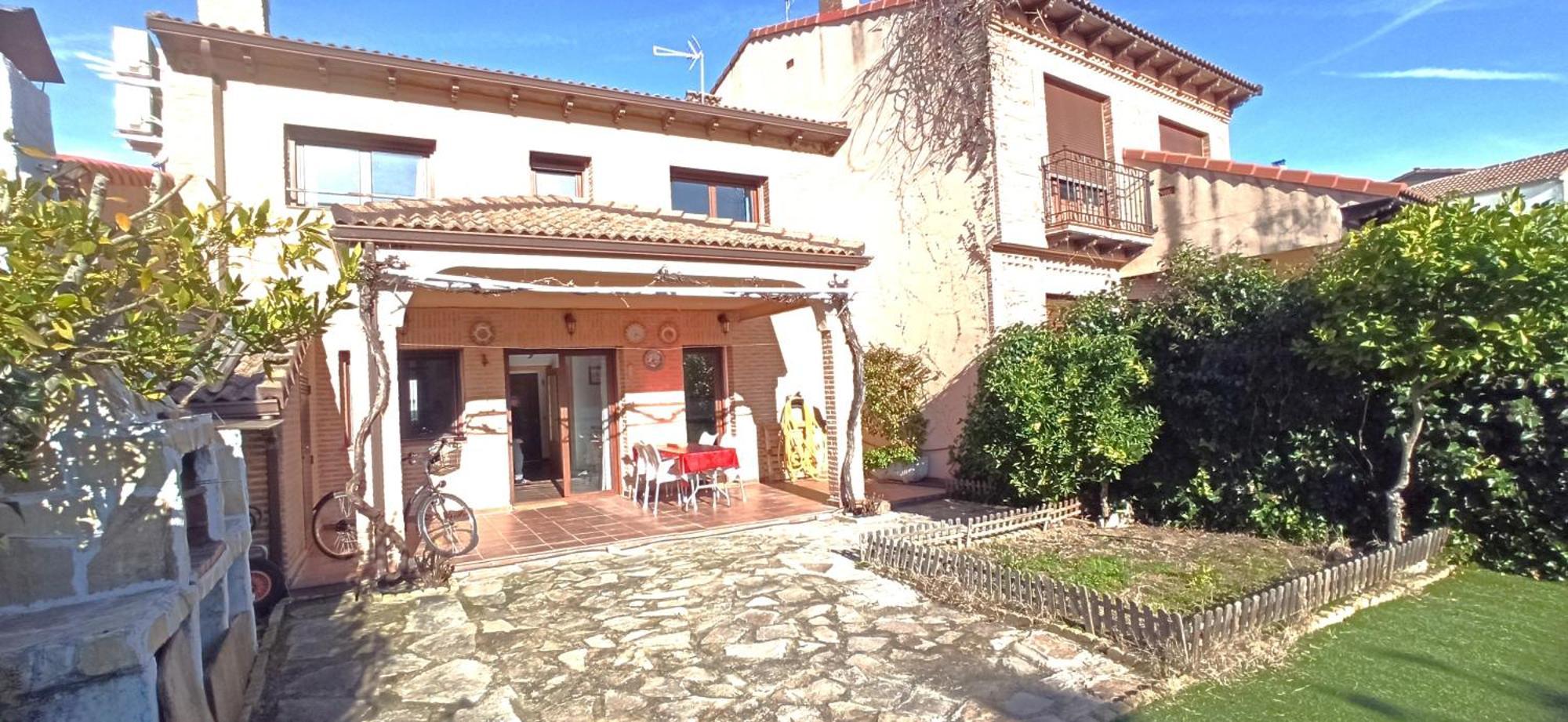 La Higuera De Gredos Villa Higuera de las Dueñas Exterior photo